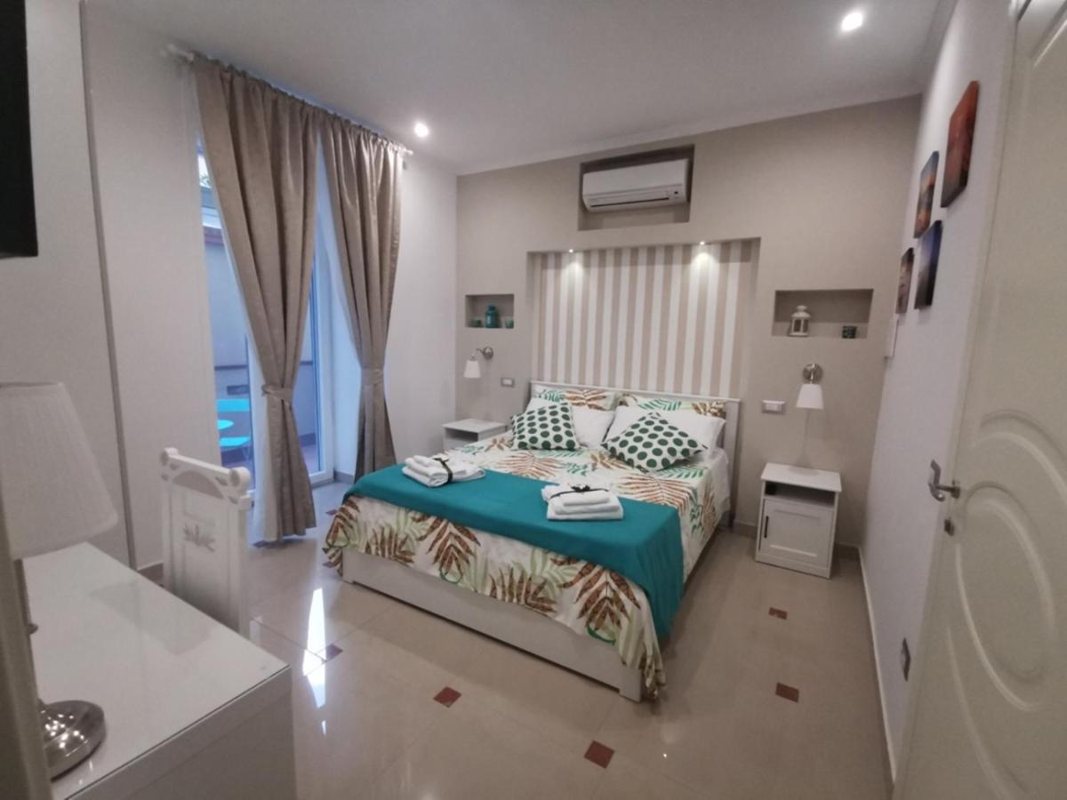 Bed and Breakfast Le Stanze Di Eli E Gio à Castellammare di Stabia Extérieur photo